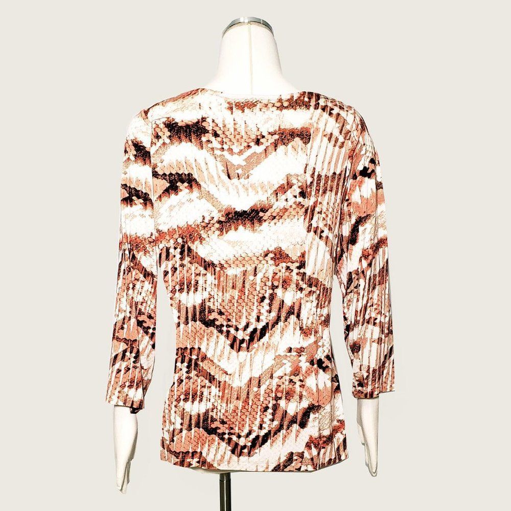 Dana Buchman Beaded Accent Top NWOT - Picture 7 of 8